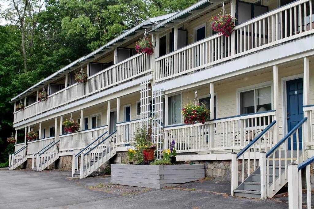 Inn On The Hill Lake George Exterior foto